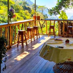 Los Vencejos Eco Lodge