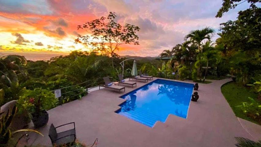 Alma de Ojochal Hotel