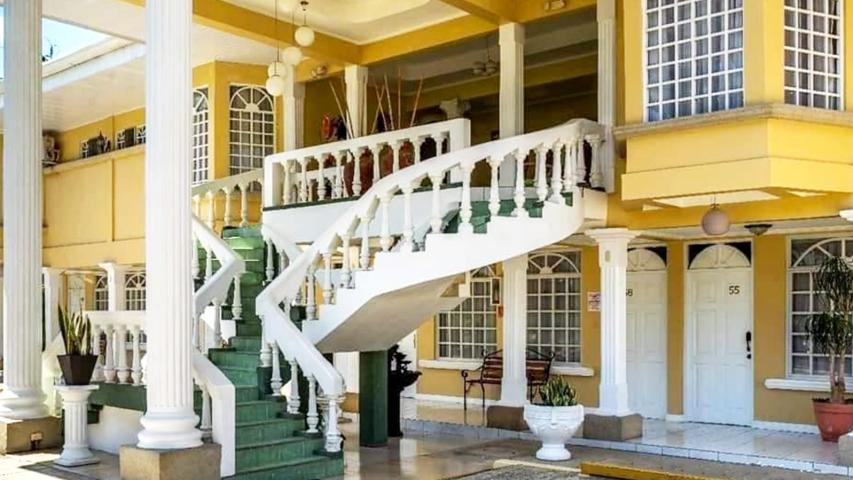 Hotel Centro Turístico Neily