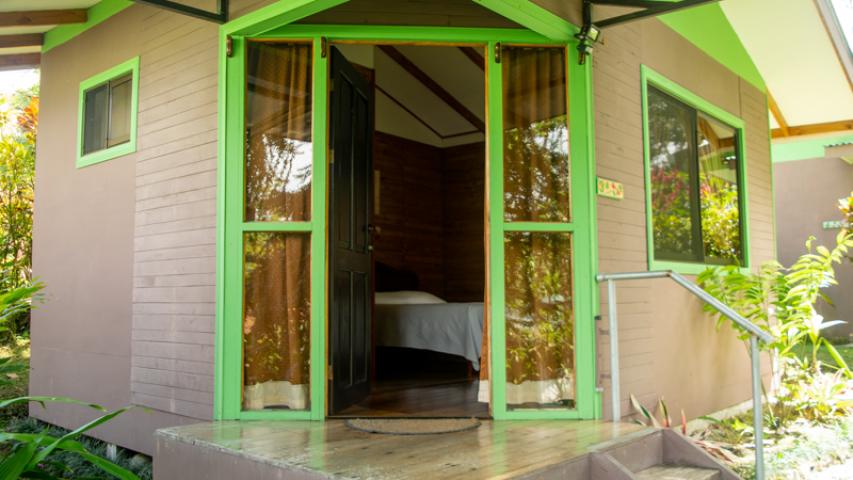 Cabañas Green House San Vito