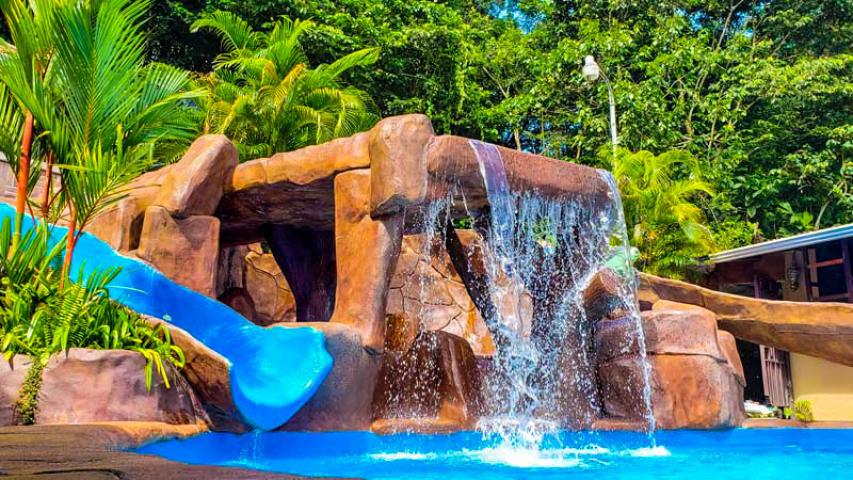 Hotel y Piscinas Teffany