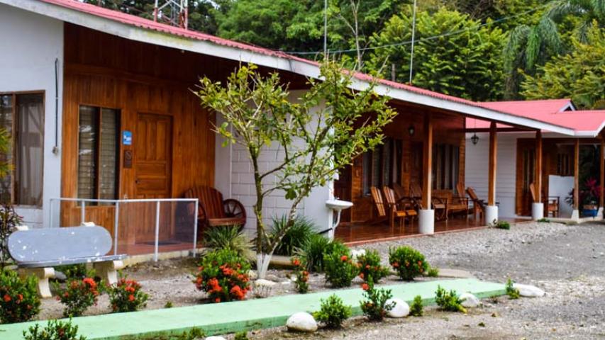 Cabinas Refugio Turístico