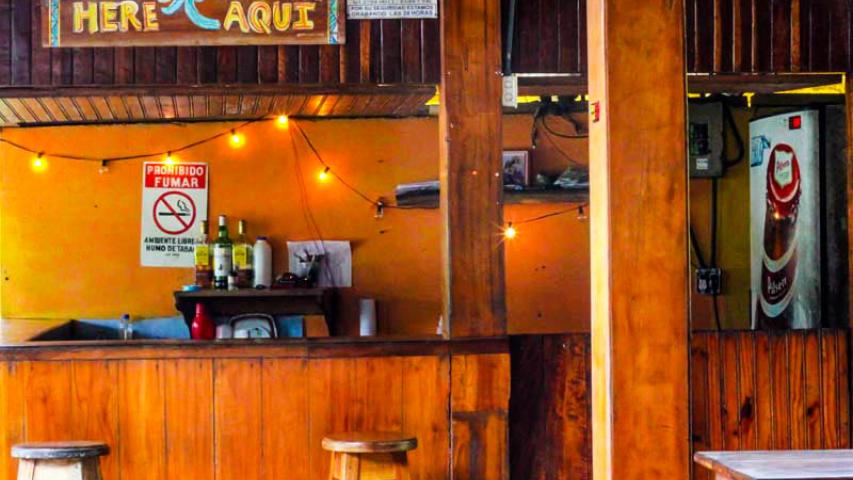 Bar y Restaurante La Plaza