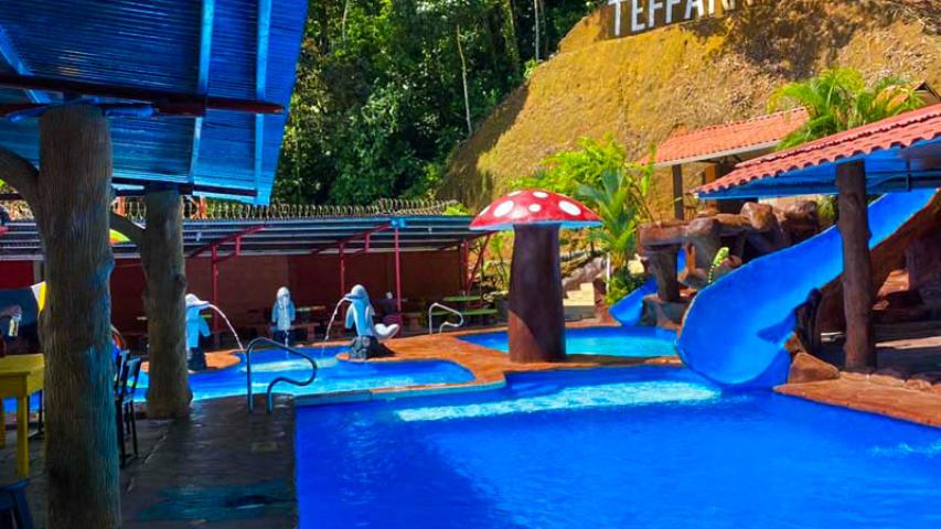 Hotel y Piscinas Teffany