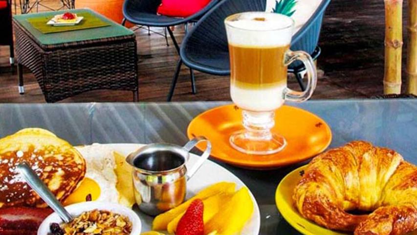 Pancito Café