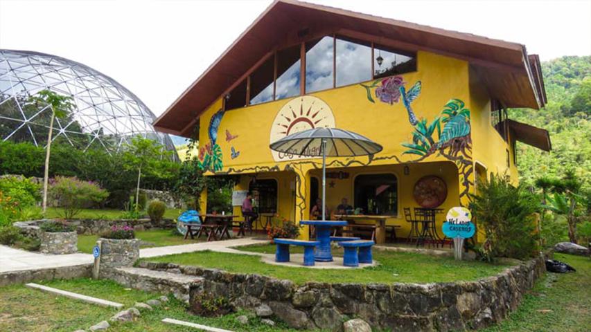 Casa Alegría