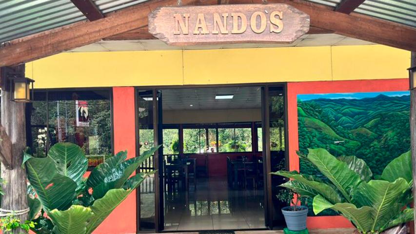 Nandos Restaurante y Pizzería