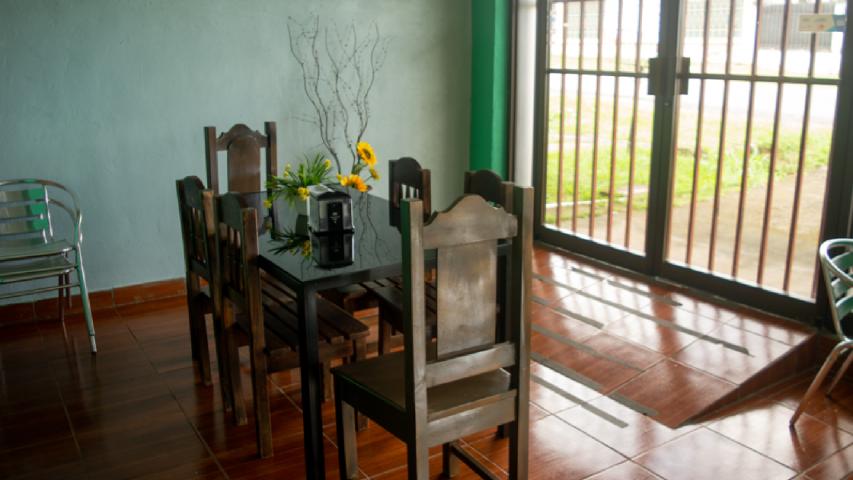 RESTAURANTE Y HELADERIA FRAGOLA