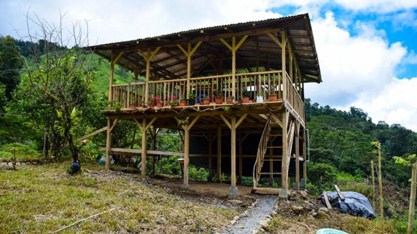 Senderos Quebrada Blanca