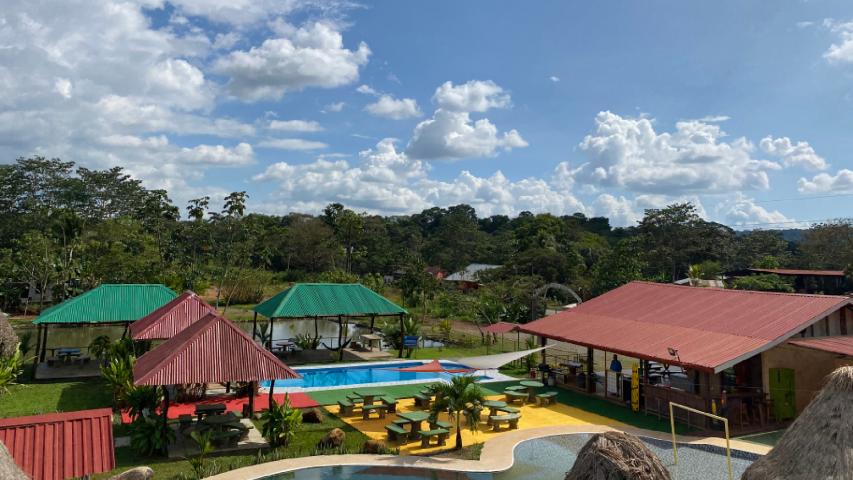 PARQUE ACUÁTICO COCOLANDIA