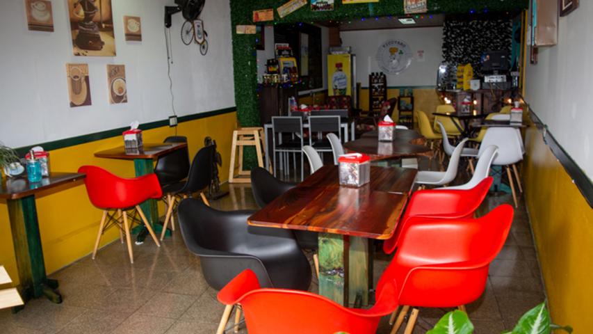 VICOVARO CAFÉ Y CREPERÍA
