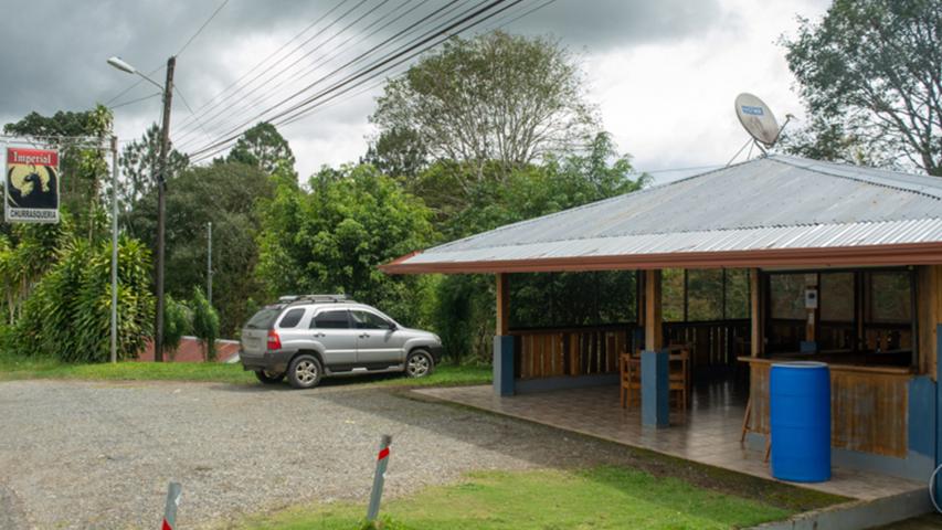CHURRASQUERÍA J. MARÍN